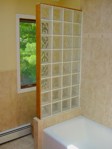 Bathrooms 1
